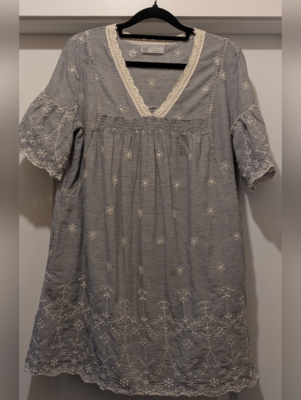 Zara Blue and White Embroidered Mini Dress or Tunic w/ Pockets